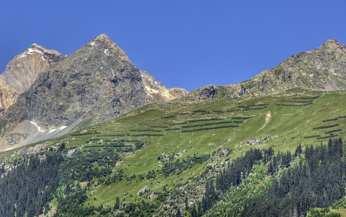 Geschichte: Am Fusse des Pez Tumpiv