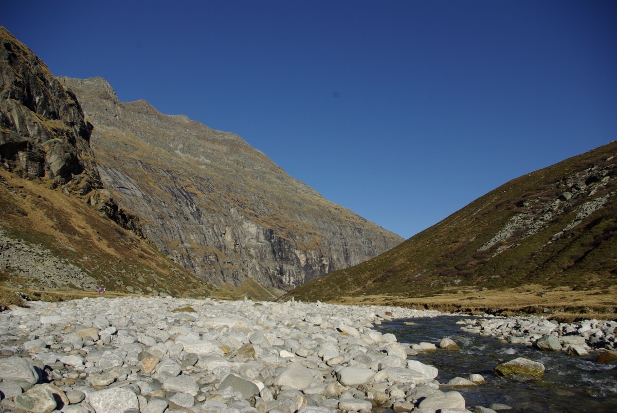 Geschichte: Kronenwanderung: Läntahütte - Zervreila - Vrin (Etappe 7)