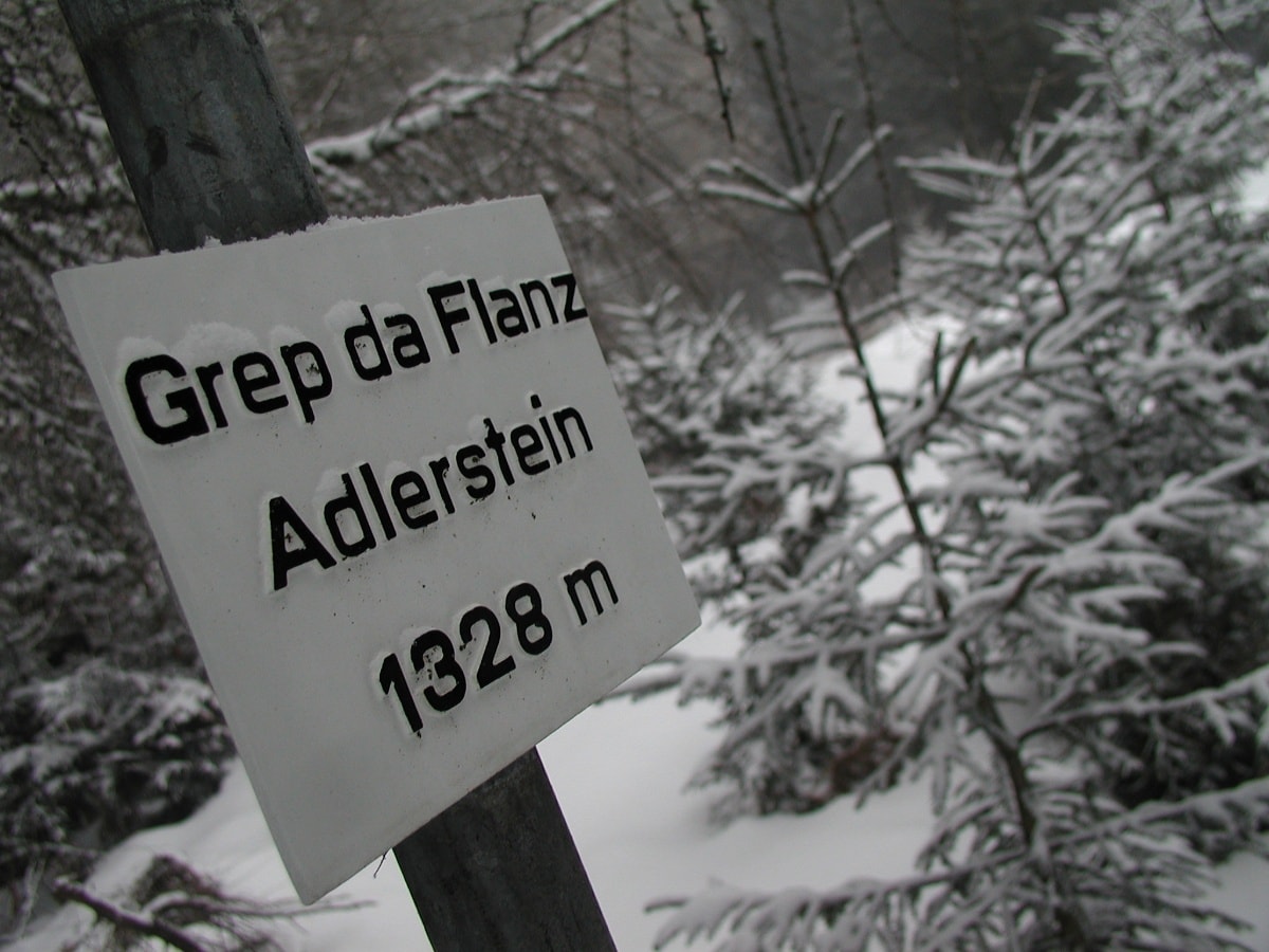 Geschichte: Schneeschuhwanderung Flanz ab Brigels