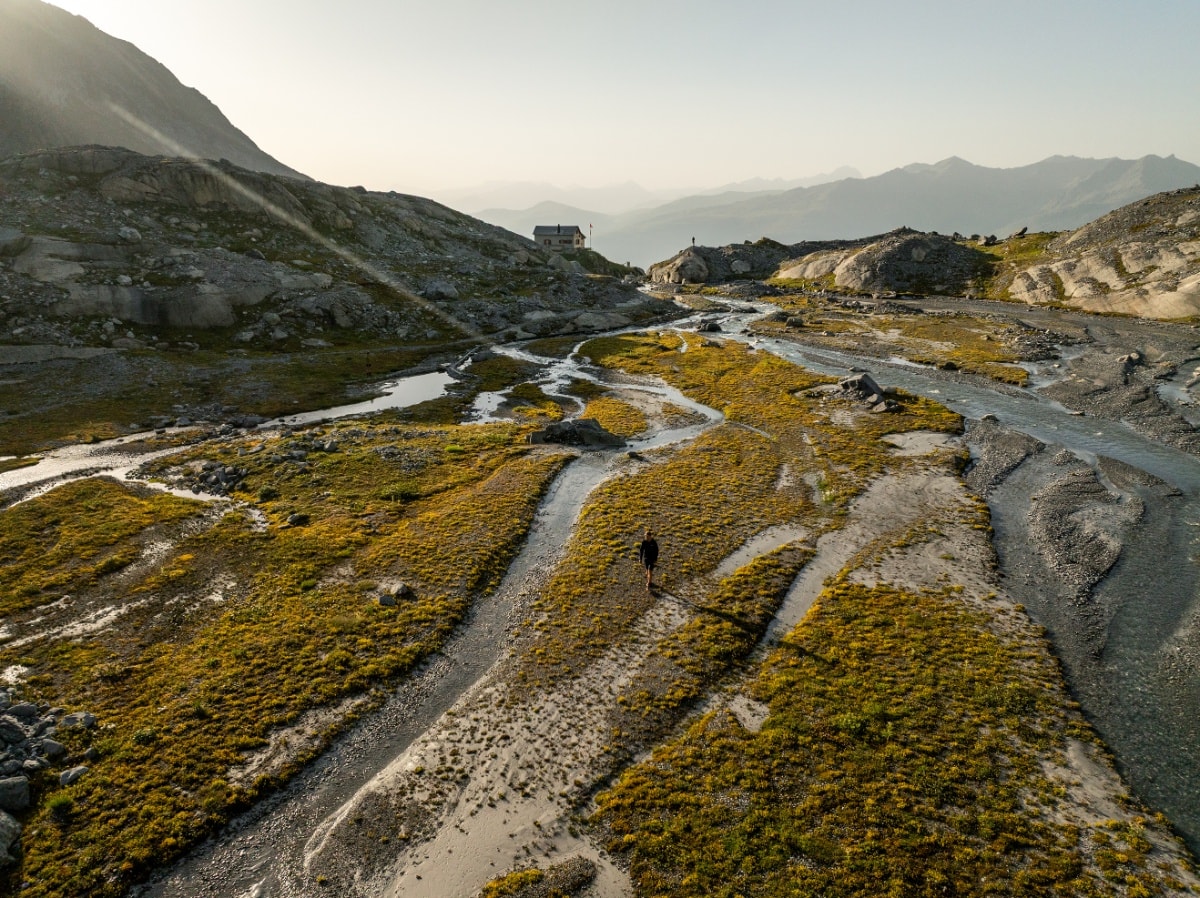 Geschichte: Senda Sursilvana Alpina - Etappe 3: Camona da Punteglias - Brigels