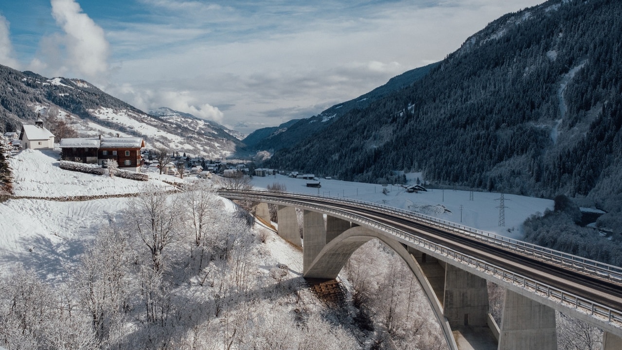 Geschichte: Winterwandern: Sumvitg - Runs - Rabius