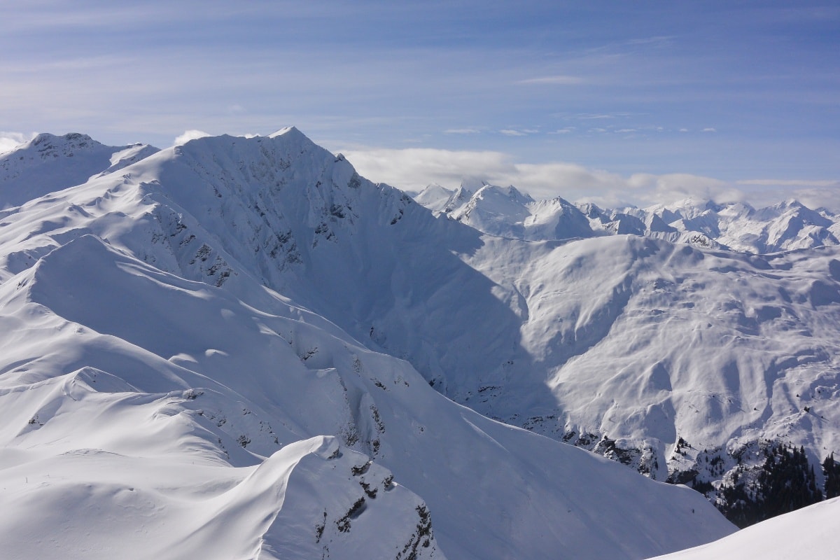 Geschichte: Camaner Grat - eine variantenreiche Skitour im Safiental