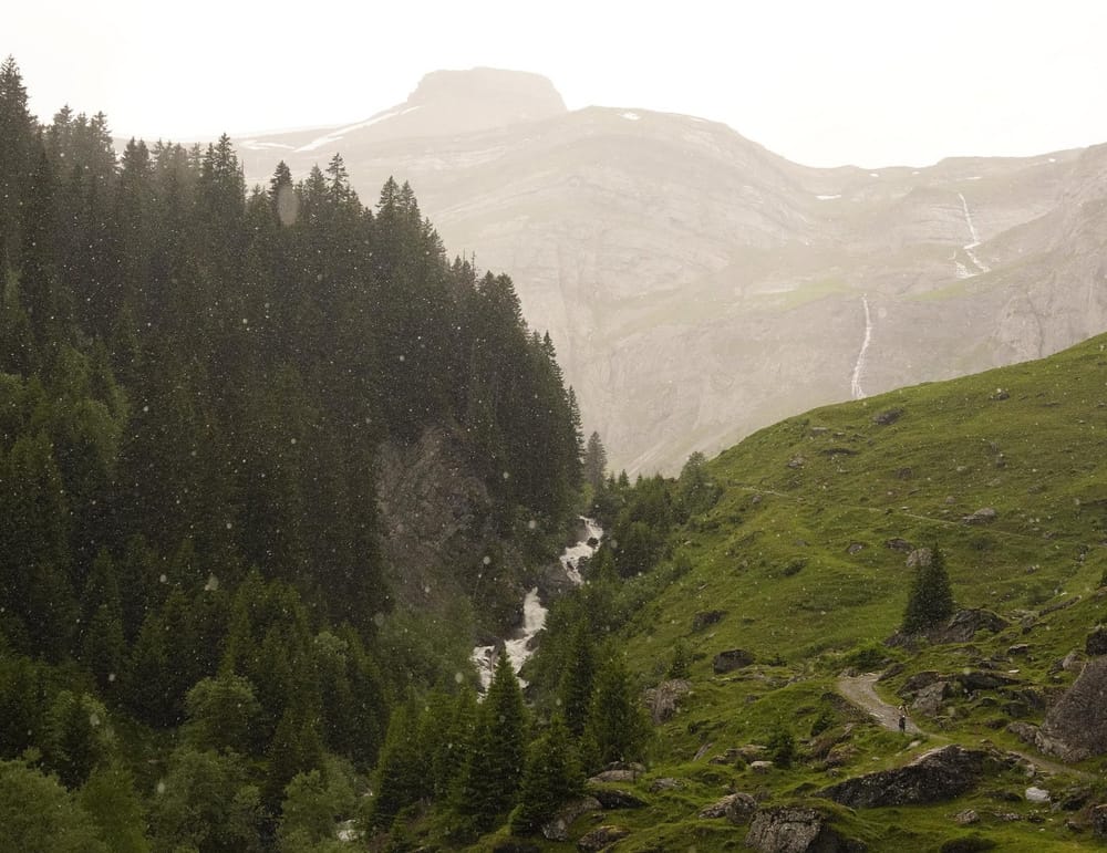 Regenzeit in der Surselva