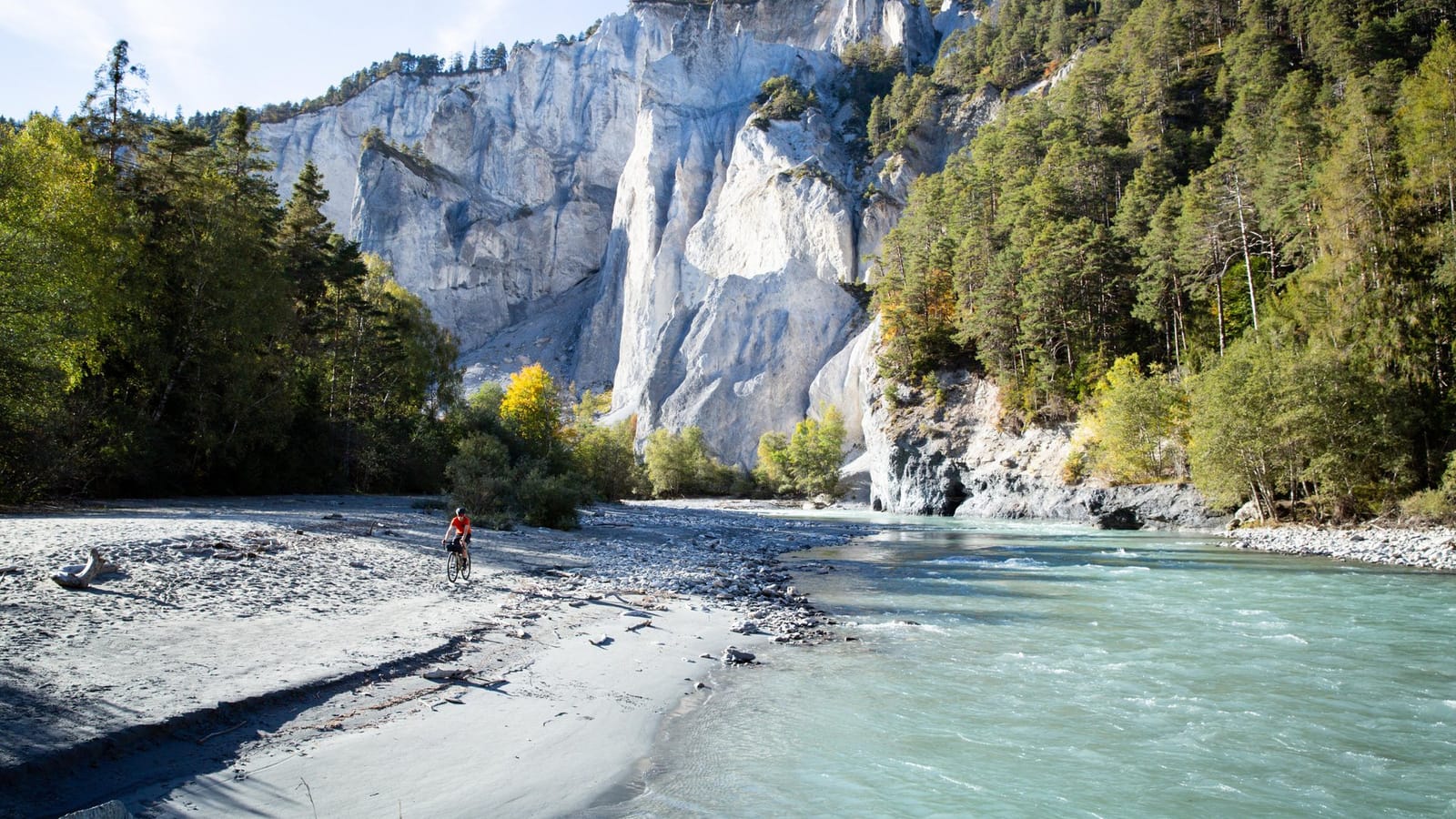 Gravelbiketour am Fluss