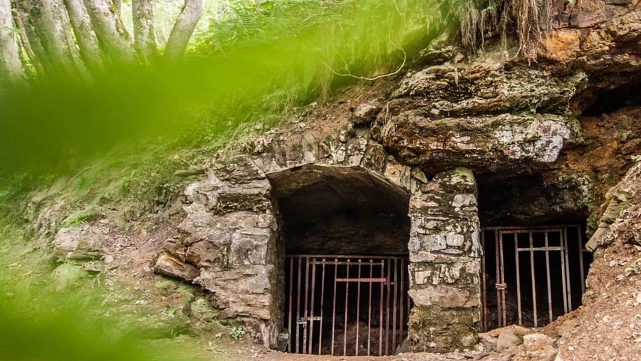 Geschichte: Erzbergwerk Platenga